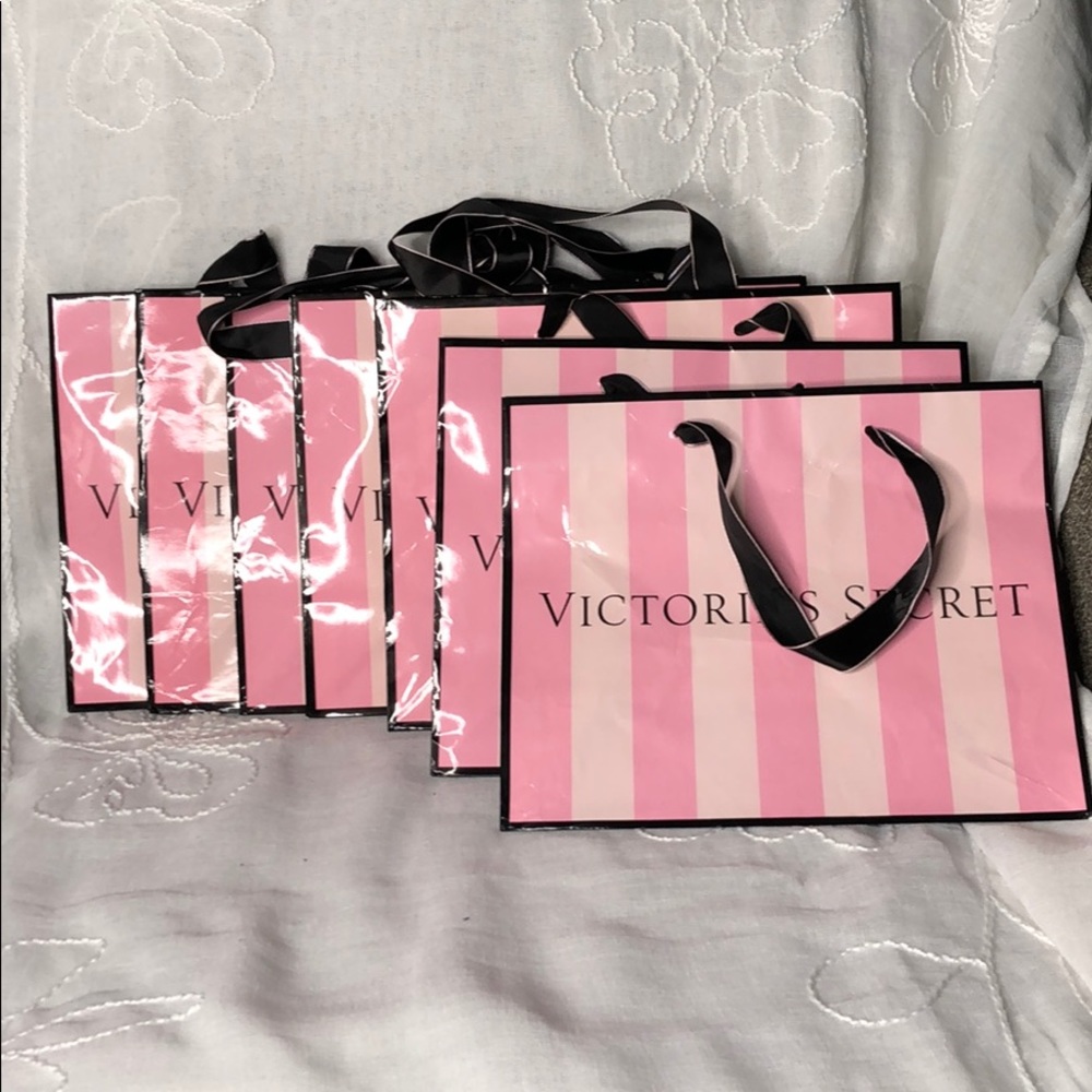 Victoria secrets shopping bags